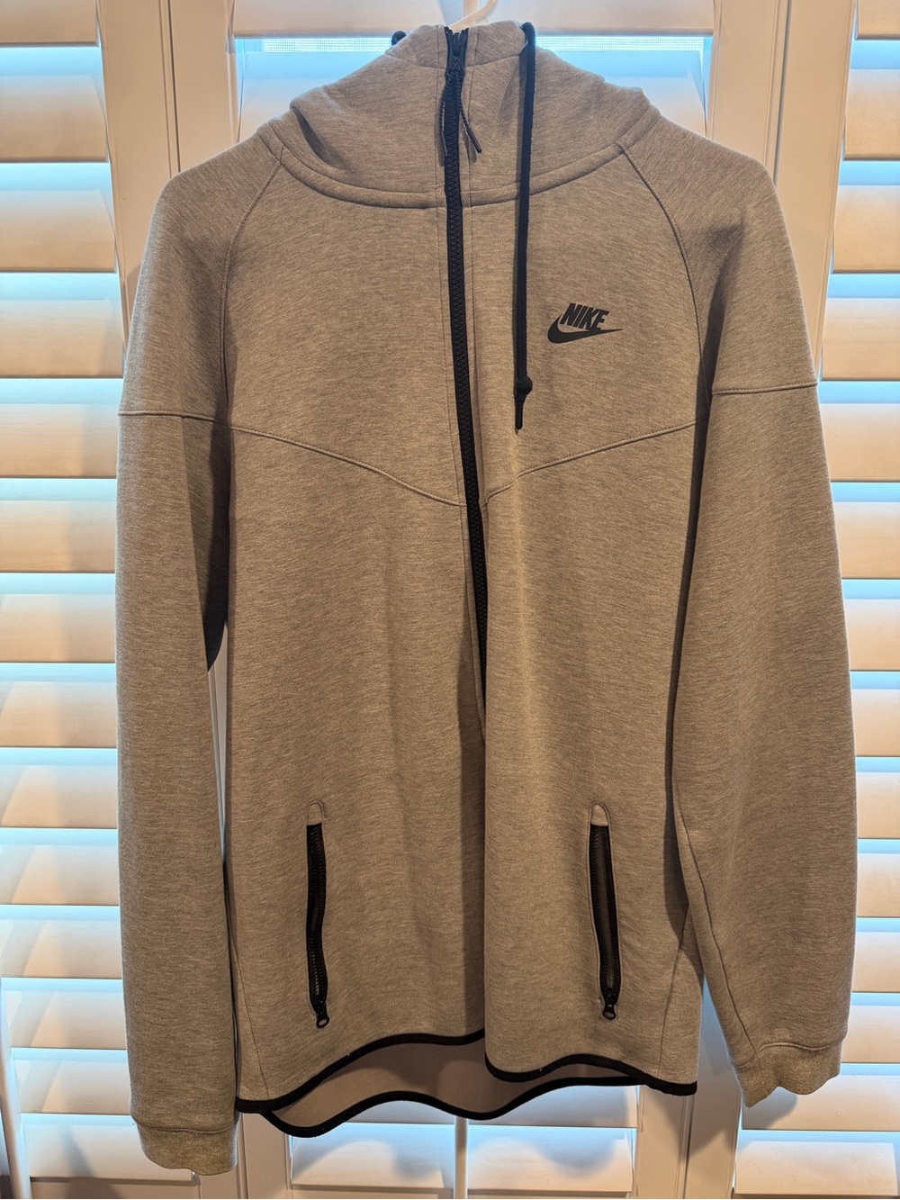 Nike Tech Fleece Light Gray Full-Zip Hooded Jacket with Black Accents
